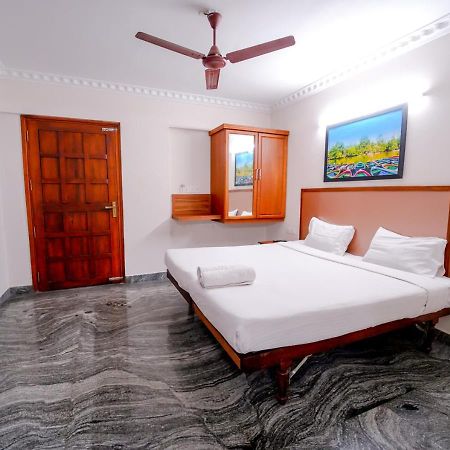 Luxe Vue - Premium Hotel Thiruvananthapuram Kültér fotó